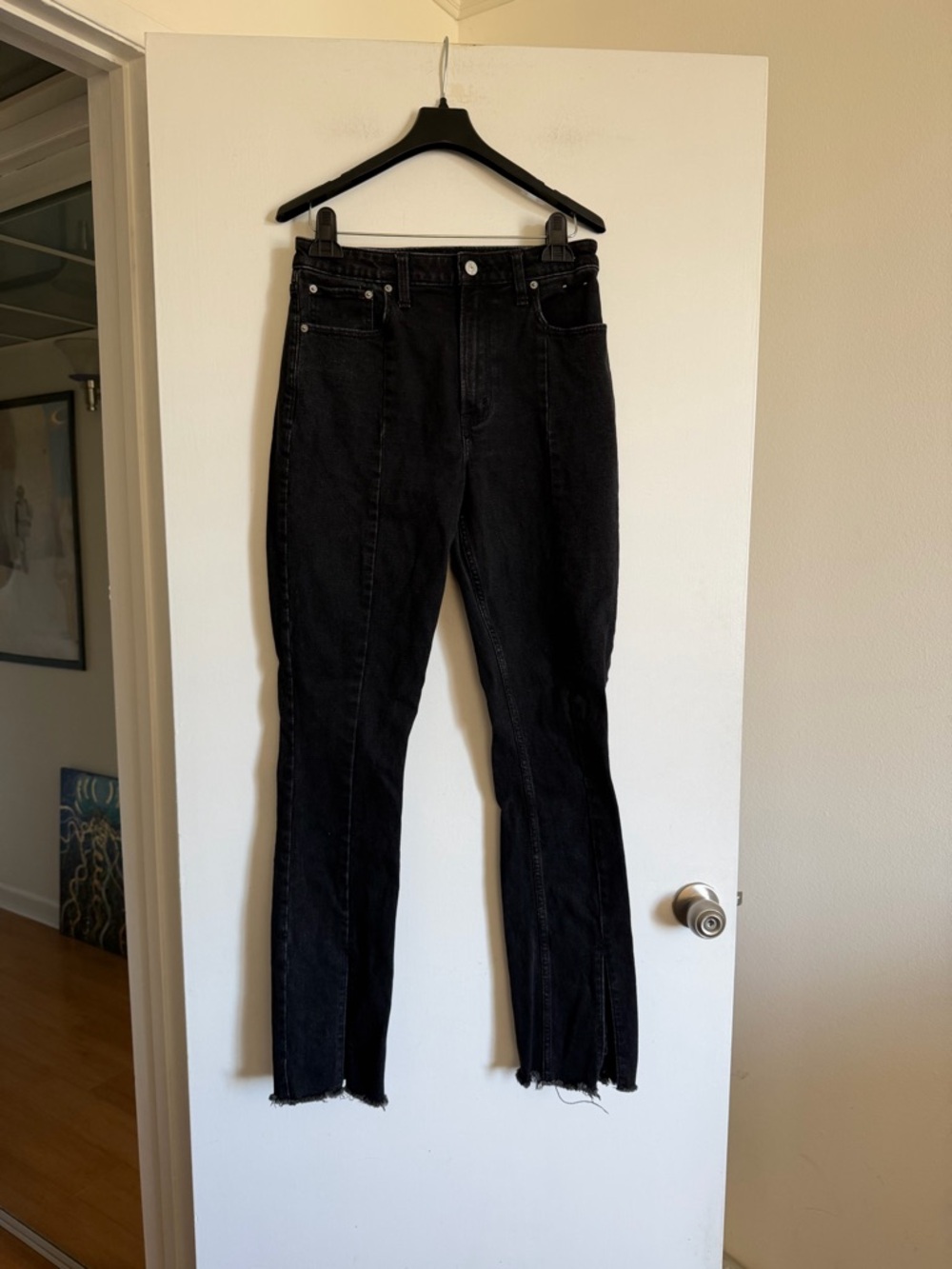 Abercrombie & Fitch Black ‘The Skinny High Rise’ Curve Love Denim Split Hem Jean - Picture 1 of 7